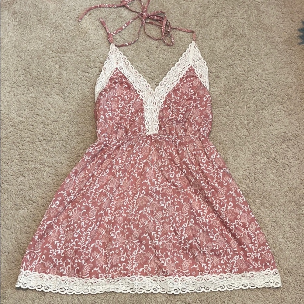 Women’s backless dress